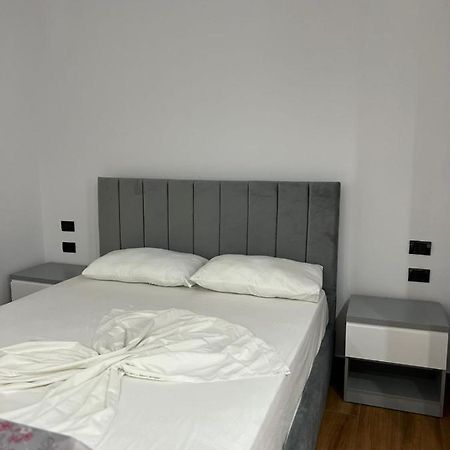 Hotel Vila Herta Durrës Extérieur photo